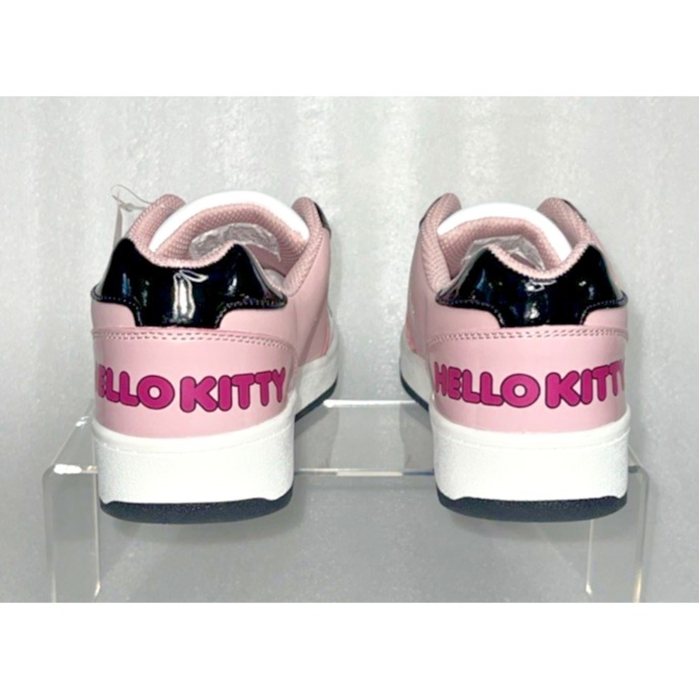 Sanrio Hello Kitty Court Sneakers Women's Size 7 Pink Lace Up Shoes NEW W/ TAGS - Picture 8 of 16